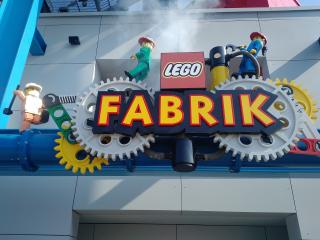 LEGO Fabrik здание в Леголенд